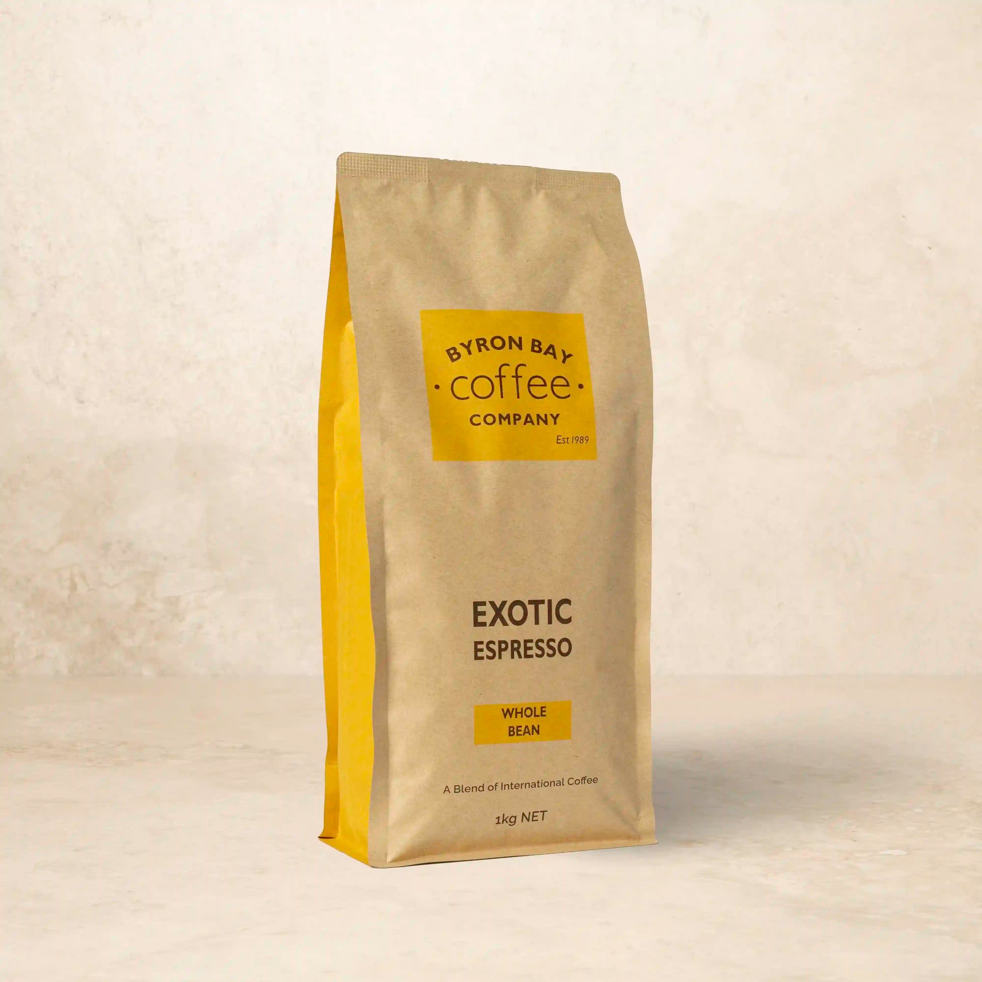 Bag of Exotic Espresso coffee with dark-chocolate aroma and rich crema