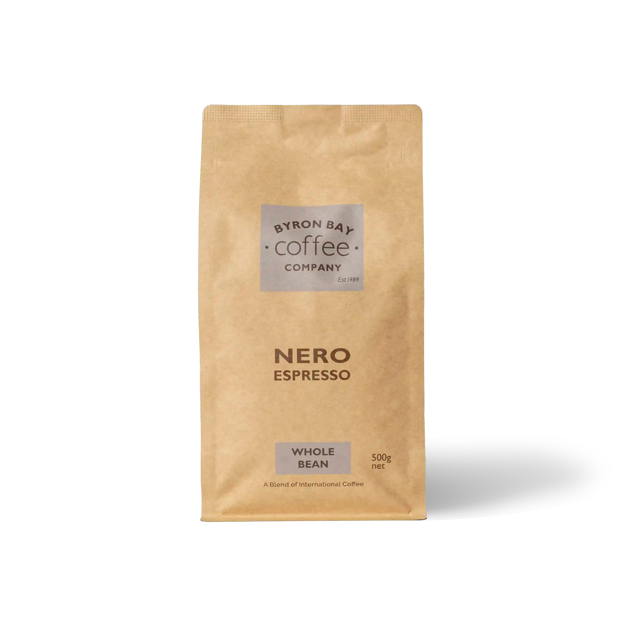 Bag of Nero Espresso coffee with honeycomb and hazelnut aroma